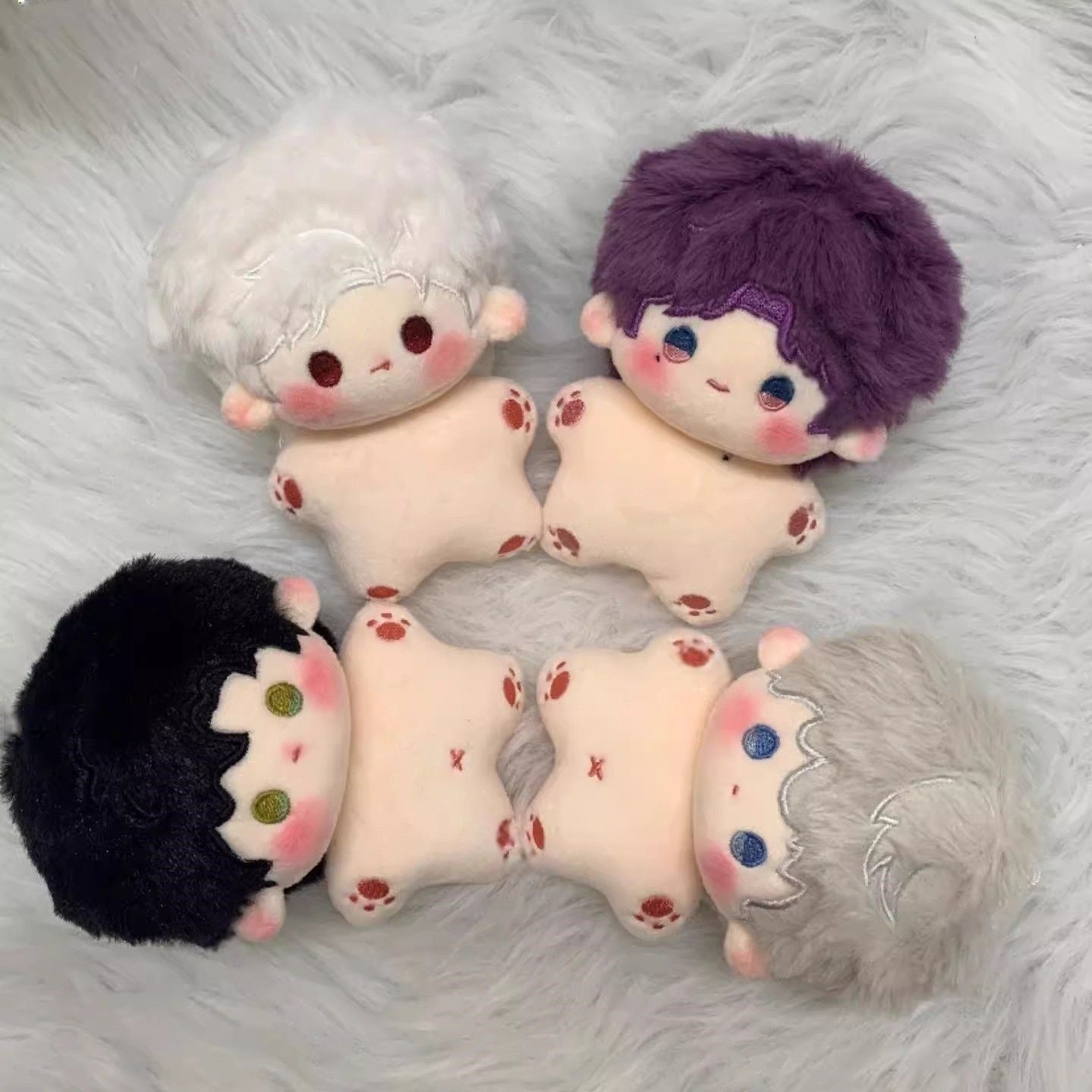 LADS 10 cm Plush Doll