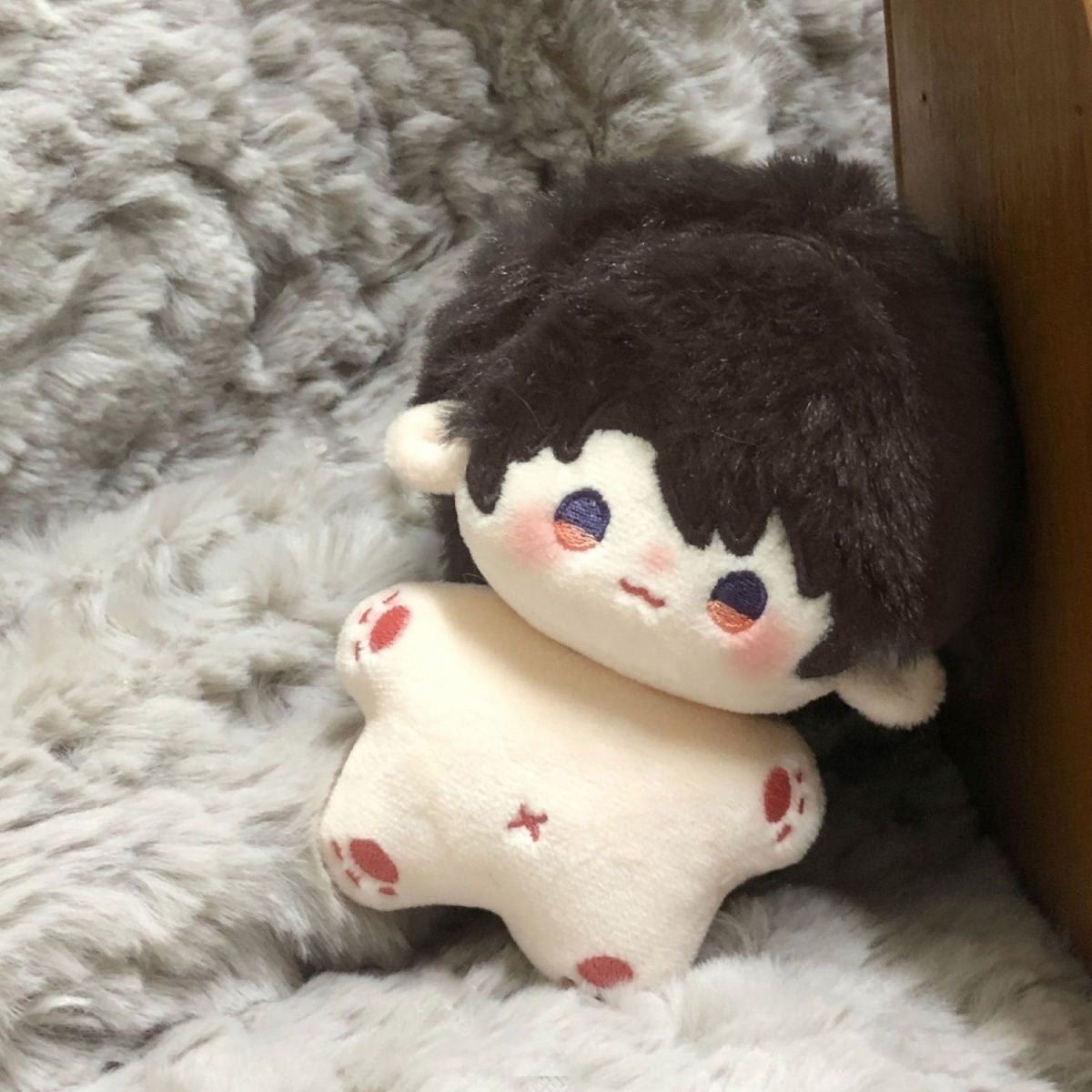 LADS 10 cm Plush Doll